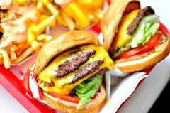 Four Reasons Why In-N-Out Burger Won't Expand To The East Coast